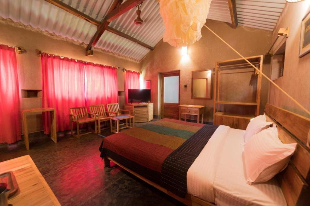 The Orchard Resort Belgaum Extérieur photo