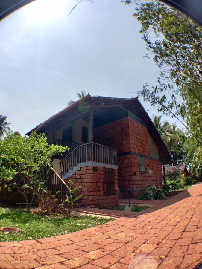 The Orchard Resort Belgaum Extérieur photo