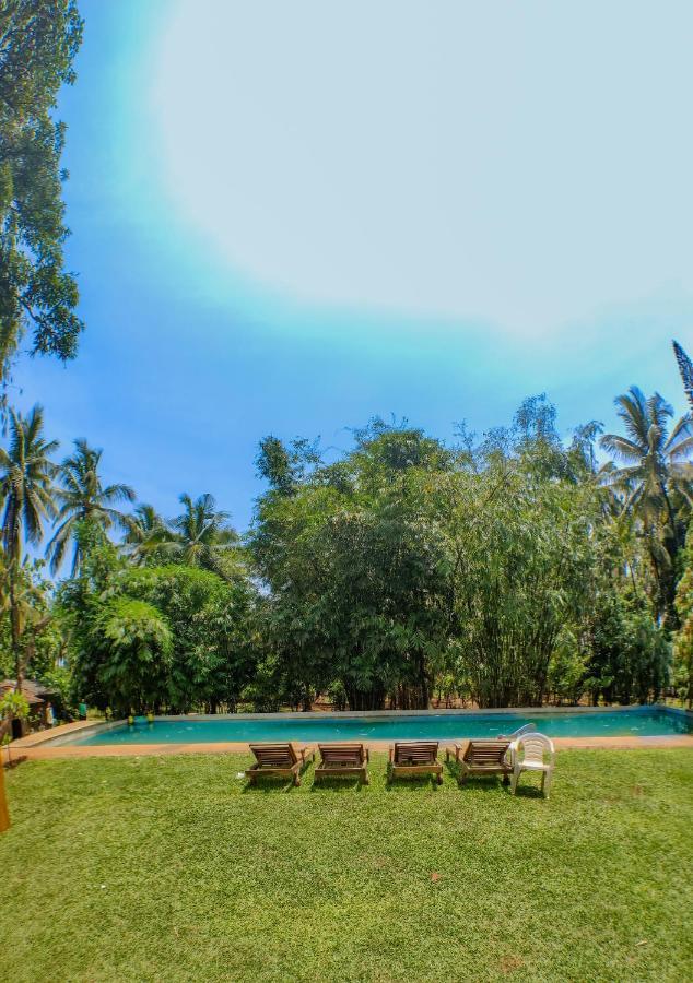 The Orchard Resort Belgaum Extérieur photo