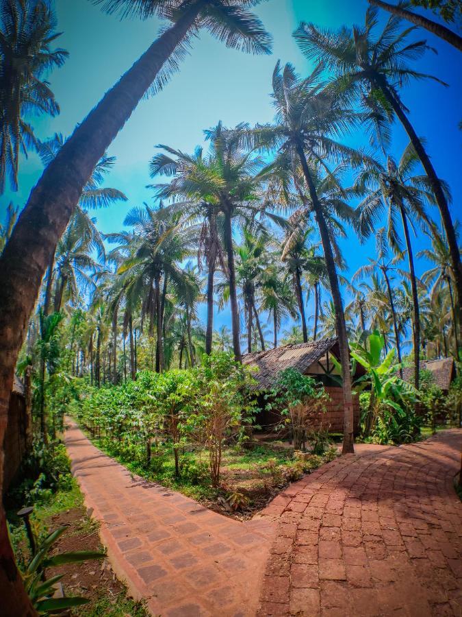 The Orchard Resort Belgaum Extérieur photo